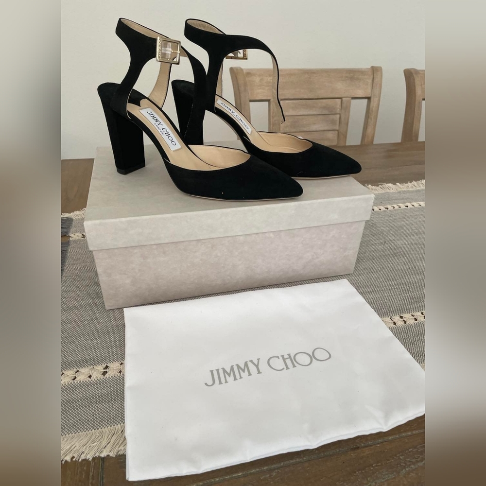 Jimmy Choo suede heels 👠